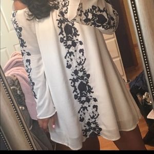 Off the Shoulder Lulus Embroidered dress